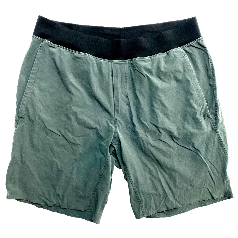 Lululemon Shorts Mens Large Gray Activewear Elastic Waist Atheltic